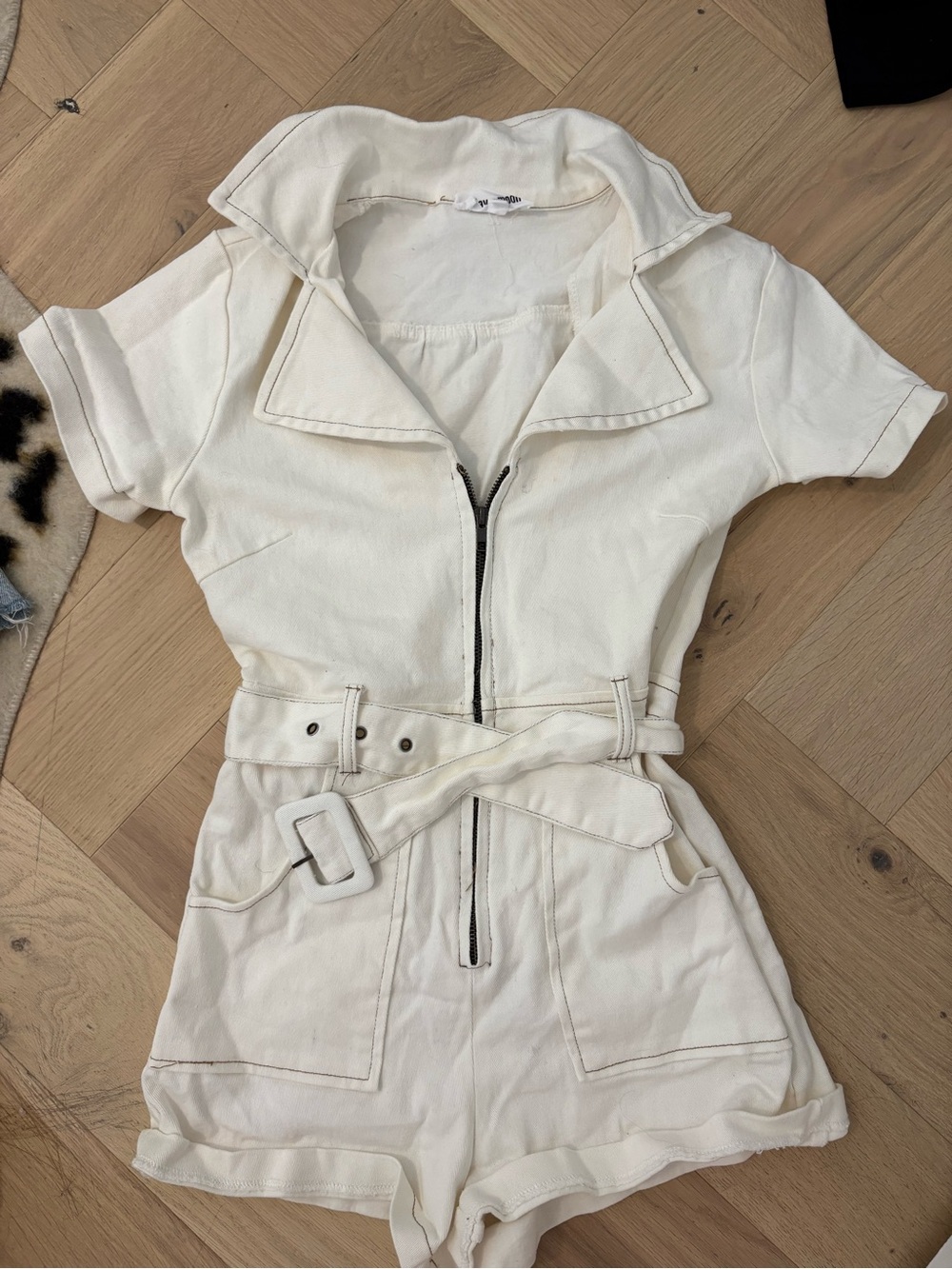 Women's Cream Short-Sleeve Romper with Belt